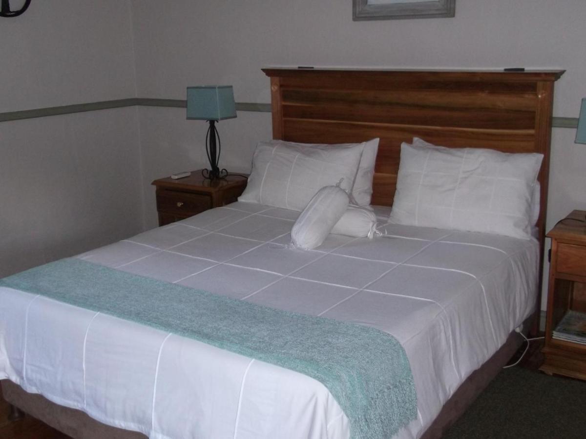 Housemartin Lodge & Self Catering De Rust Exterior foto